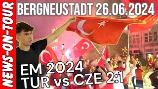 TUR/CZE 2:1 Bergneustadt (26.06.2024) EM 2024 Türkische Fans feiern (Autocorso, Fanjubel, Türkiye!)