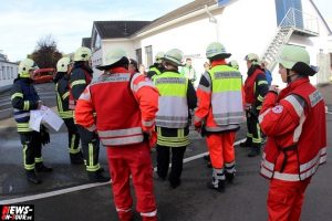 metalsa bergneustadt ntoi giftgas grosseinsatz feuerwehr 33