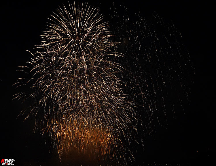 Kolner Lichter 2018 Die Bilder Vom Feuerwerk Paintings Die Feuermaler Von Koln Seite 5 News On Tour De